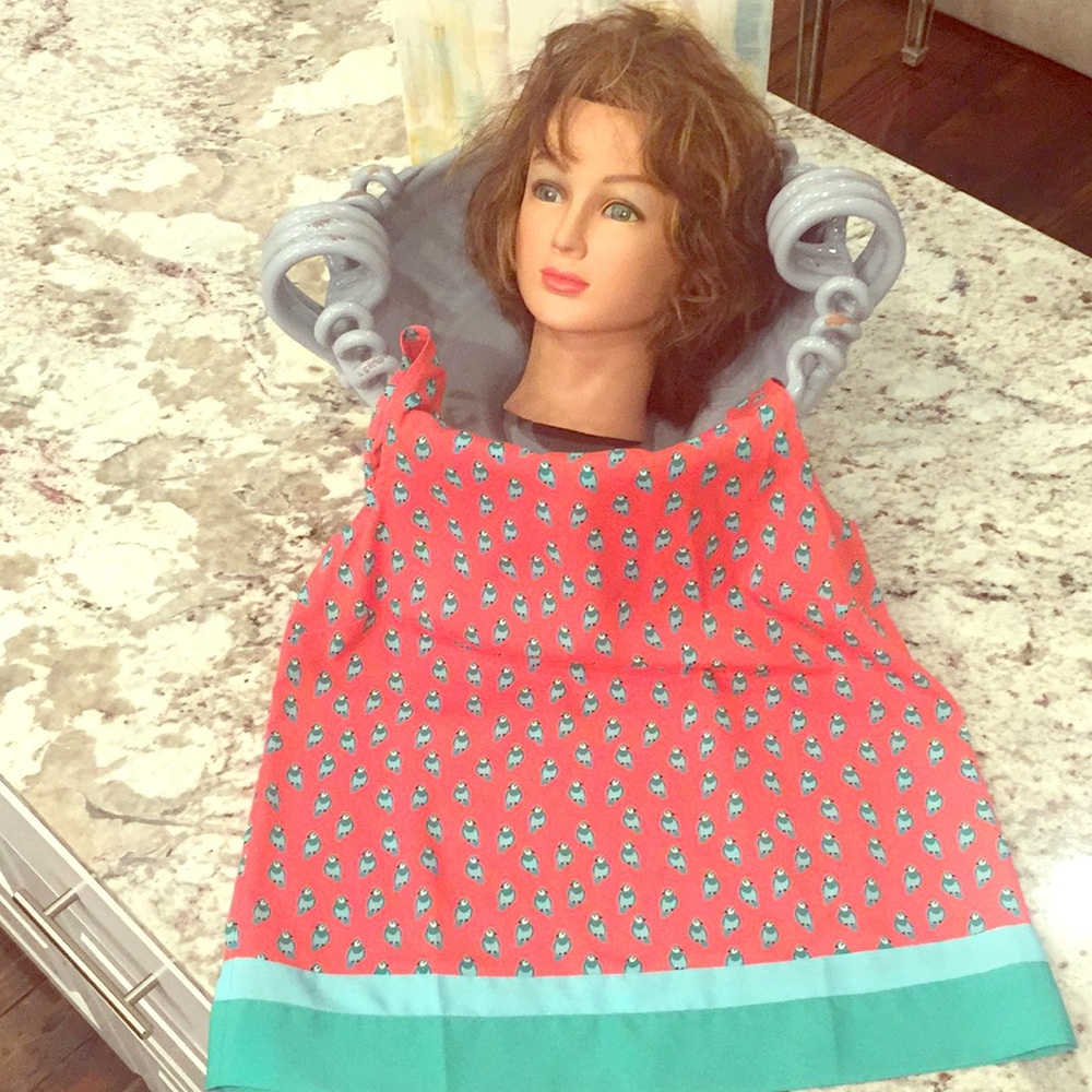 LOFT great light top! With PARROTS